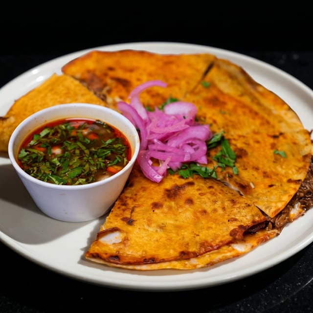 Pizza Birria.