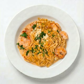 Pasta de Chipotle con Camarón (Chipotle Shrimp Pasta)