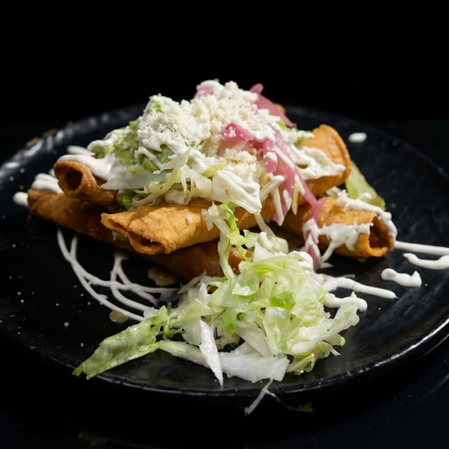 Birria Flautas.
