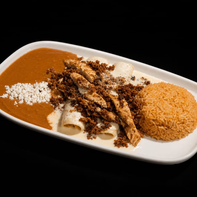 Enchiladas Chori Pollo.
