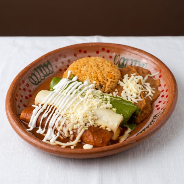 Enchiladas Bandera.