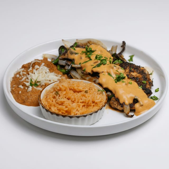 Pollo San José (San José Chicken).