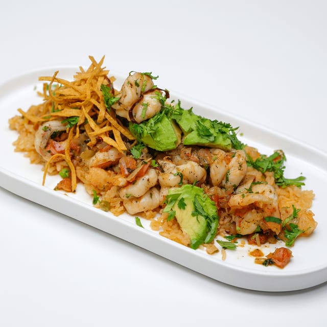 Camarones al Mojo de Ajo (Shrimp in Garlic Sauce).